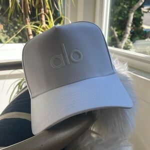 Brand New Alo Yoga Hat